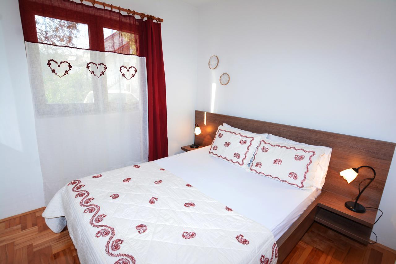 Tale House Montenegro ติวัต ภายนอก รูปภาพ