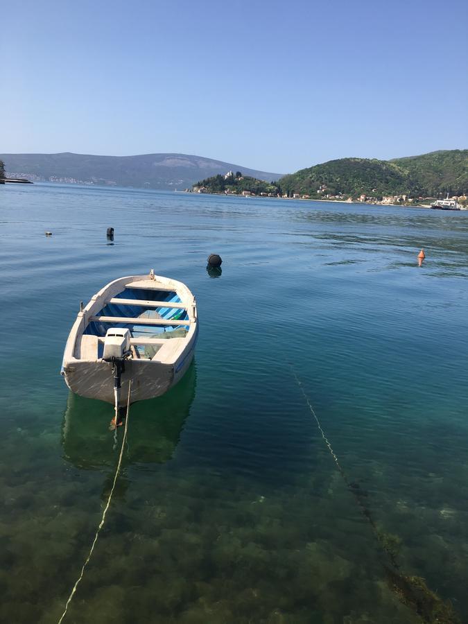 Tale House Montenegro ติวัต ภายนอก รูปภาพ